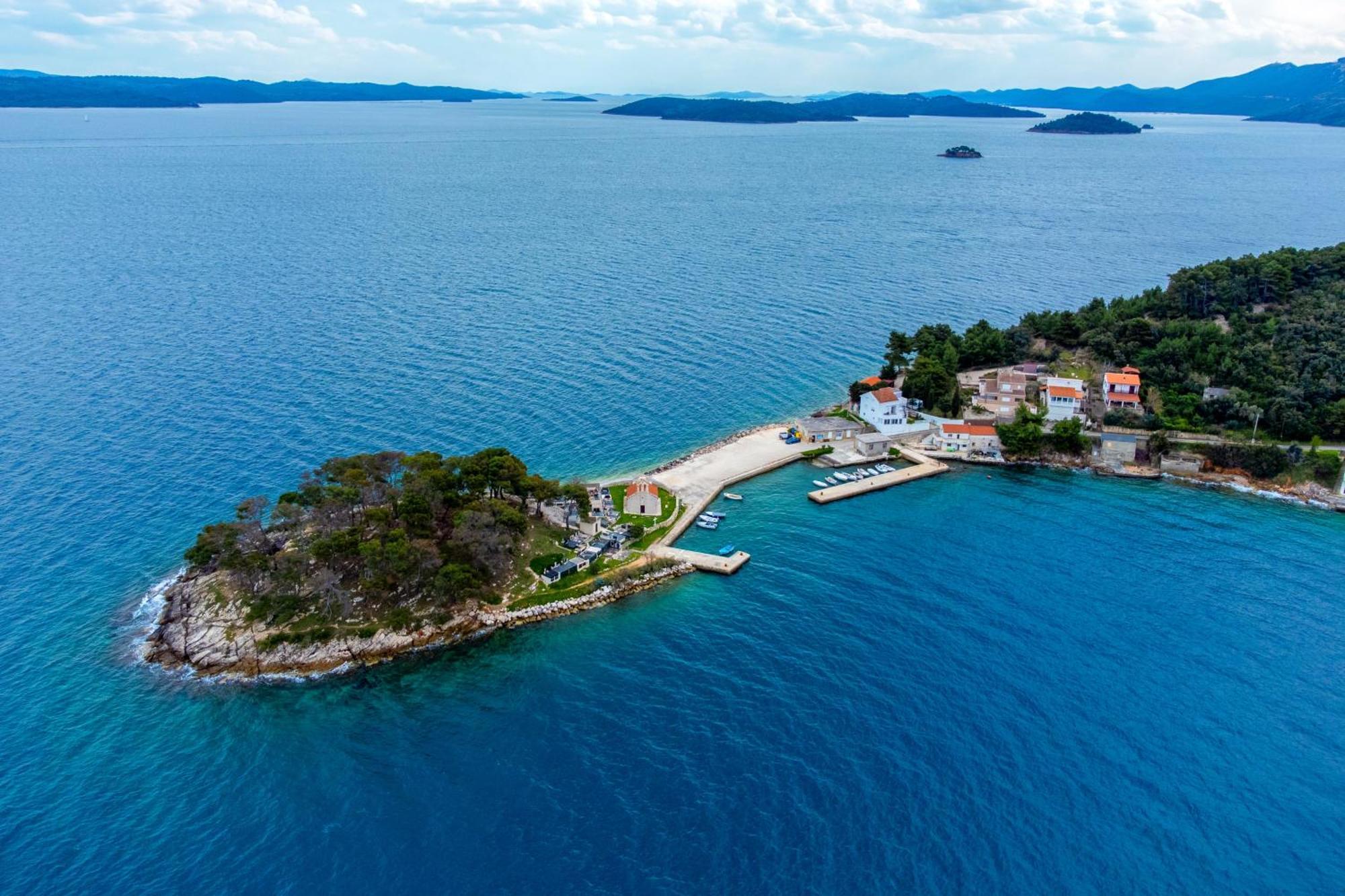 Apartments With A Parking Space Savar, Dugi Otok - 8127 Exterior photo